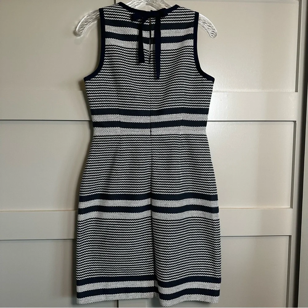 J Crew Sheath Dress Woven Striped Navy White Tweed Indigo Blue Bow Lined Sz 4P - Picture 4 of 11